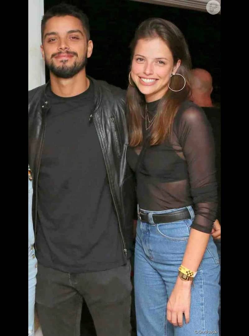 2971028-rodrigo-simas-e-agatha-moreira-assumiram-950x0-2